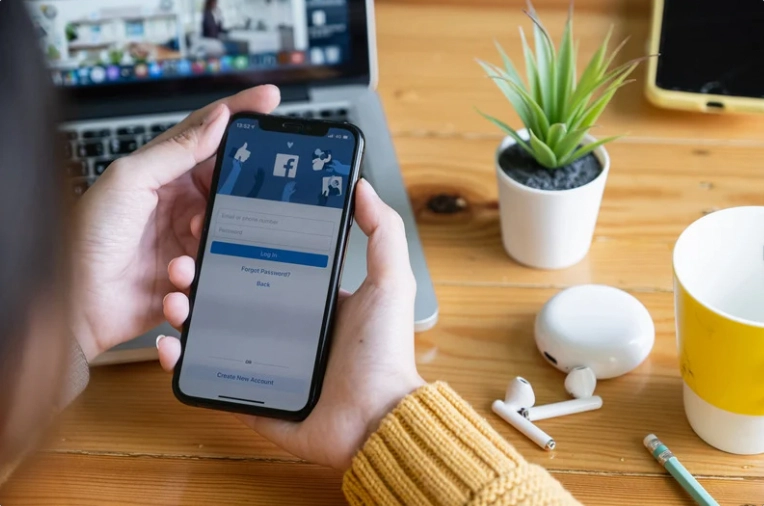 Tối Ưu Hóa Facebook Ads: Bí Quyết Để Doanh Nghiệp của Bạn Nổi Bật