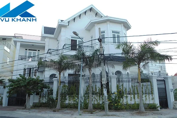 Hàng Rào Cửa Cổng Sắt Kẽm Cho Biệt Thư