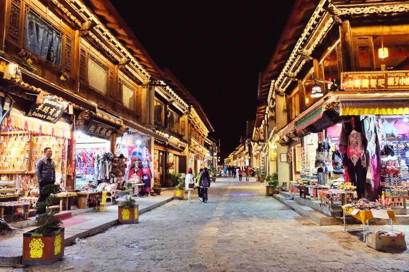 Tour Trung Quốc Lệ Giang – Shangrila Vẻ Đẹp Cổ Trấn và Thiên Đường Tây Tạng (noshopping))